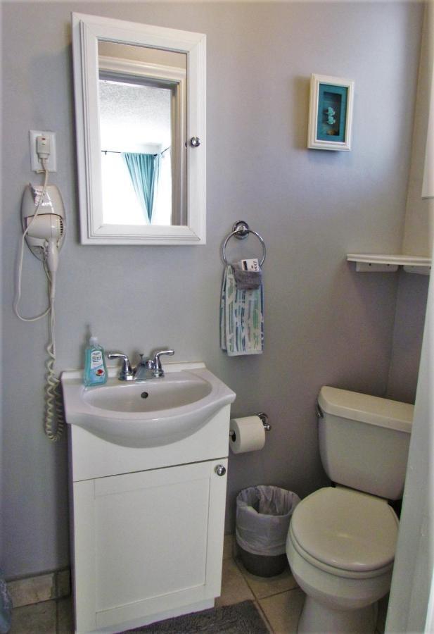 Gulf Gardens Cottage #3 Сейнт Пийт Бийч Екстериор снимка